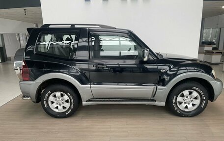 Mitsubishi Pajero III рестайлинг, 2005 год, 799 000 рублей, 5 фотография