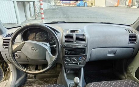 Hyundai Accent II, 2005 год, 450 000 рублей, 4 фотография