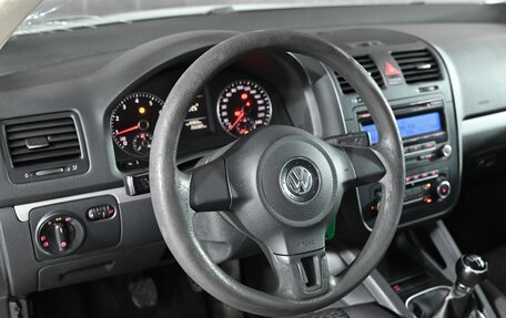 Volkswagen Jetta VI, 2010 год, 650 000 рублей, 11 фотография