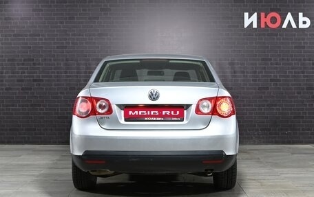 Volkswagen Jetta VI, 2010 год, 650 000 рублей, 5 фотография