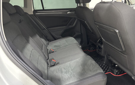 Volkswagen Tiguan II, 2018 год, 2 380 000 рублей, 14 фотография