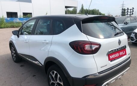 Renault Kaptur I рестайлинг, 2018 год, 1 629 000 рублей, 3 фотография