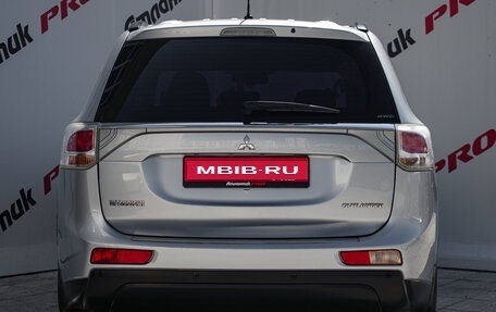 Mitsubishi Outlander III рестайлинг 3, 2012 год, 1 450 000 рублей, 6 фотография