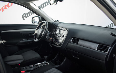 Mitsubishi Outlander III рестайлинг 3, 2012 год, 1 450 000 рублей, 12 фотография