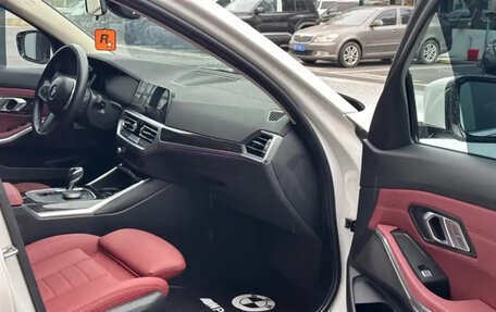 BMW 3 серия, 2021 год, 2 750 000 рублей, 9 фотография