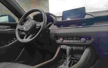 Mazda 6, 2022 год, 2 350 000 рублей, 7 фотография