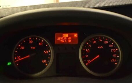 Renault Trafic, 2010 год, 1 400 000 рублей, 6 фотография