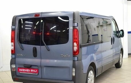 Renault Trafic, 2010 год, 1 400 000 рублей, 4 фотография