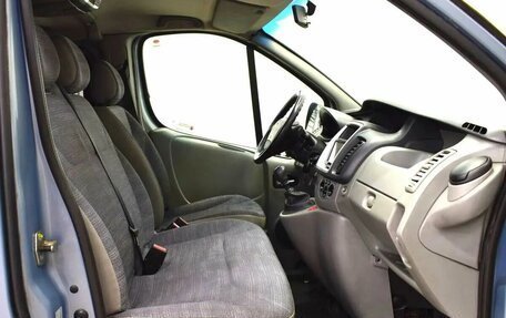 Renault Trafic, 2010 год, 1 400 000 рублей, 10 фотография