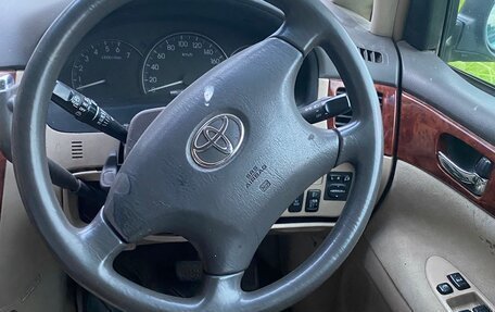 Toyota Ipsum II, 2001 год, 150 000 рублей, 5 фотография