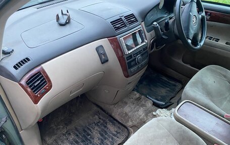 Toyota Ipsum II, 2001 год, 150 000 рублей, 4 фотография