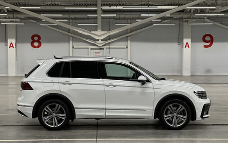 Volkswagen Tiguan II, 2019 год, 3 349 000 рублей, 4 фотография