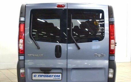 Renault Trafic, 2010 год, 1 400 000 рублей, 3 фотография