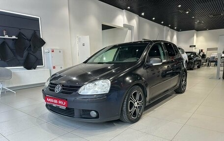 Volkswagen Golf V, 2004 год, 700 000 рублей, 1 фотография