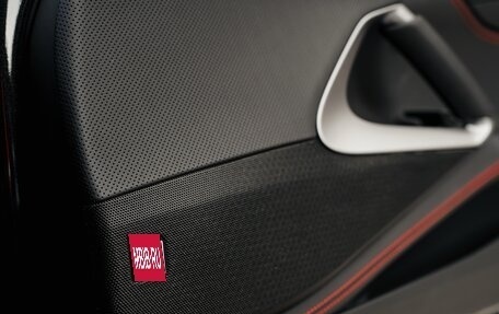 Ferrari 812, 2018 год, 33 000 000 рублей, 30 фотография