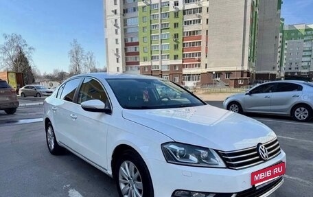 Volkswagen Passat B7, 2012 год, 950 000 рублей, 2 фотография
