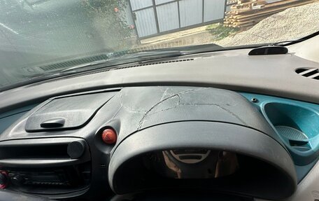 Nissan Tino, 1999 год, 265 000 рублей, 13 фотография