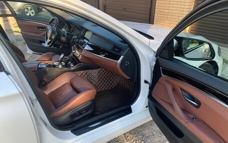 BMW 5 серия, 2016 год, 2 700 000 рублей, 9 фотография