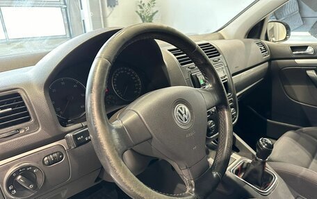 Volkswagen Golf V, 2004 год, 700 000 рублей, 12 фотография