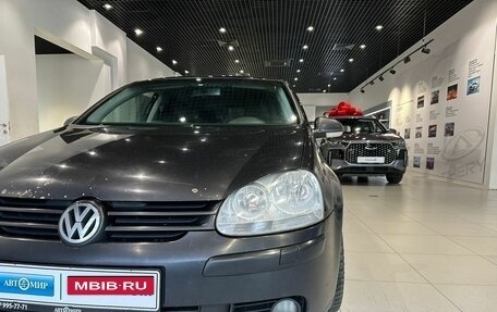 Volkswagen Golf V, 2004 год, 700 000 рублей, 9 фотография