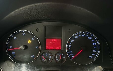 Volkswagen Golf V, 2004 год, 700 000 рублей, 18 фотография