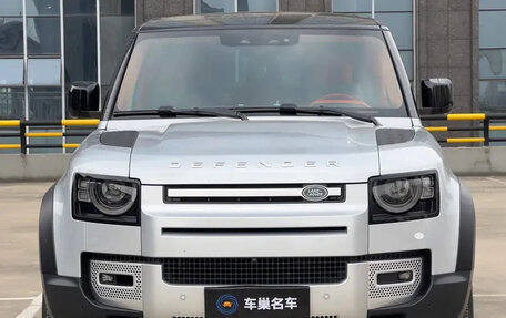 Land Rover Defender II, 2022 год, 6 250 000 рублей, 2 фотография