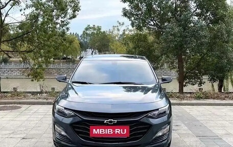 Chevrolet Malibu IX, 2021 год, 1 600 000 рублей, 2 фотография