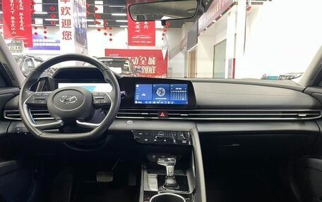 Hyundai Elantra, 2022 год, 1 380 333 рублей, 7 фотография