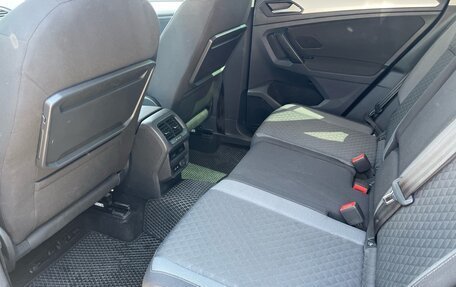 Volkswagen Tiguan II, 2019 год, 1 685 000 рублей, 13 фотография