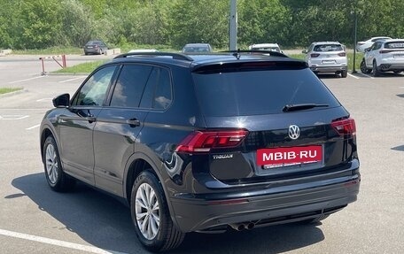 Volkswagen Tiguan II, 2019 год, 1 685 000 рублей, 8 фотография