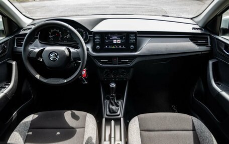 Skoda Rapid II, 2021 год, 1 600 000 рублей, 15 фотография