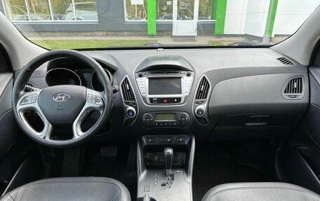 Hyundai ix35 I рестайлинг, 2011 год, 950 000 рублей, 11 фотография