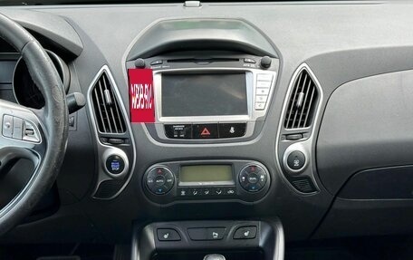 Hyundai ix35 I рестайлинг, 2011 год, 950 000 рублей, 12 фотография