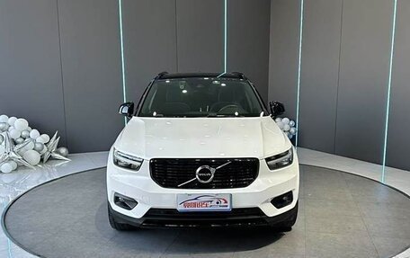 Volvo XC40 I, 2021 год, 2 144 000 рублей, 2 фотография