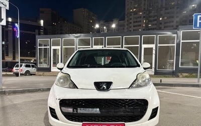 Peugeot 107 I рестайлинг, 2011 год, 400 000 рублей, 1 фотография
