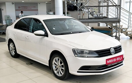 Volkswagen Jetta VI, 2015 год, 1 220 000 рублей, 3 фотография