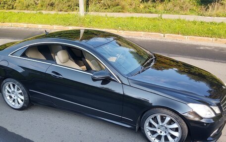 Mercedes-Benz E-Класс, 2009 год, 1 290 000 рублей, 5 фотография
