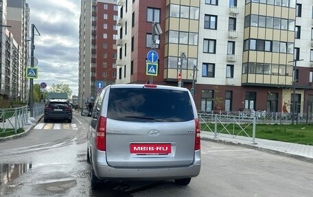 Hyundai H-1 II рестайлинг, 2019 год, 2 800 000 рублей, 9 фотография