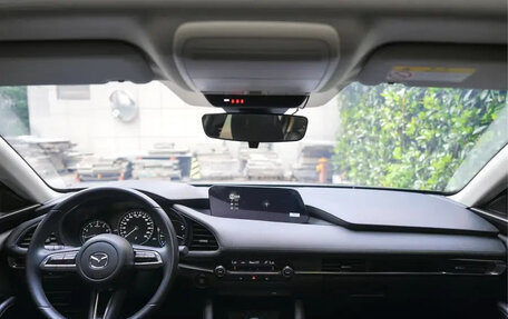 Mazda 3, 2022 год, 1 850 000 рублей, 14 фотография