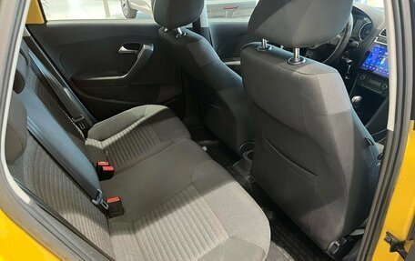 Volkswagen Polo VI (EU Market), 2011 год, 699 000 рублей, 14 фотография