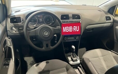 Volkswagen Polo VI (EU Market), 2011 год, 699 000 рублей, 11 фотография