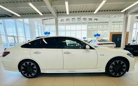 Toyota Crown, 2019 год, 3 749 900 рублей, 7 фотография