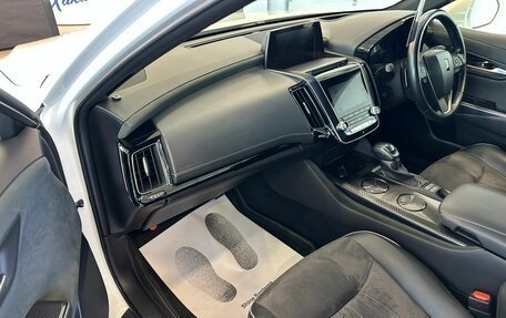 Toyota Crown, 2019 год, 3 749 900 рублей, 12 фотография