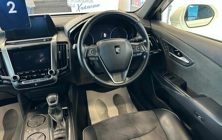 Toyota Crown, 2019 год, 3 749 900 рублей, 15 фотография