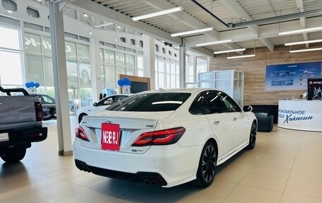 Toyota Crown, 2019 год, 3 749 900 рублей, 6 фотография