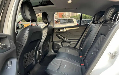Ford Focus IV, 2021 год, 1 100 035 рублей, 9 фотография