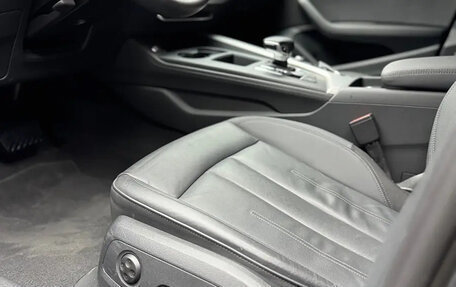 Audi A4, 2022 год, 3 150 035 рублей, 15 фотография