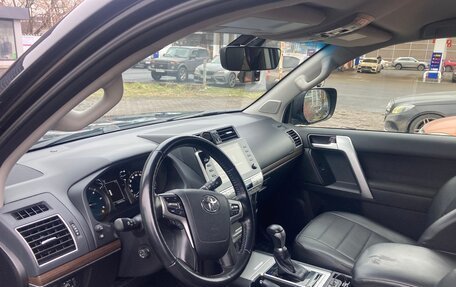 Toyota Land Cruiser Prado 150 рестайлинг 2, 2020 год, 5 800 000 рублей, 5 фотография