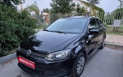 Volkswagen Polo VI (EU Market), 2012 год, 750 000 рублей, 1 фотография