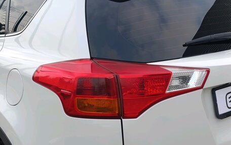 Toyota RAV4, 2014 год, 1 600 000 рублей, 5 фотография